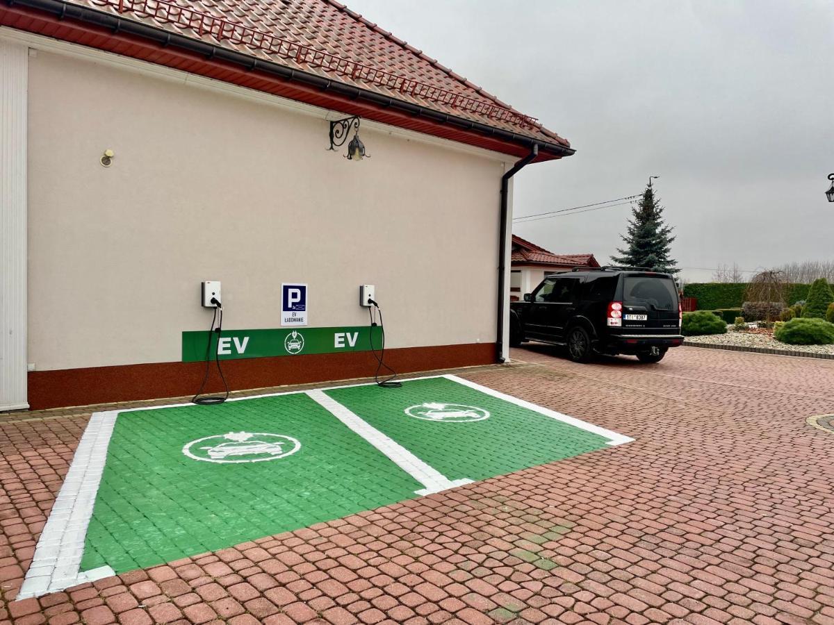 Rezydencja Elzbiecin Busko Zdroj Exterior photo