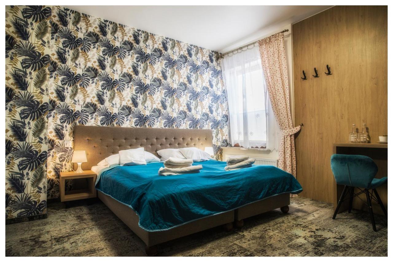 Rezydencja Elzbiecin Busko Zdroj Exterior photo
