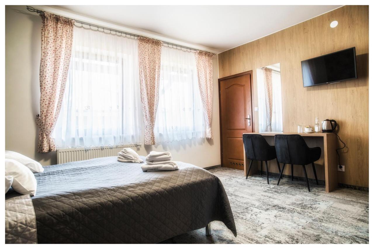 Rezydencja Elzbiecin Busko Zdroj Exterior photo